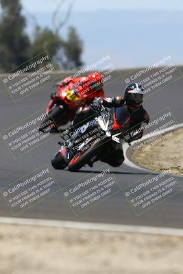 media/Jun-07-2025-TrackDaz (Sat) [[4413525952]]/A Group/12pm (Turn 2)/